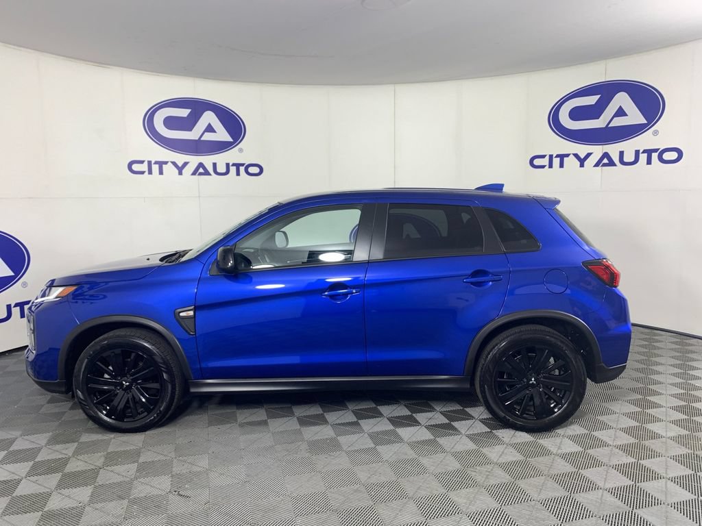 Used 2025 Mitsubishi Outlander Sport AWD image 6