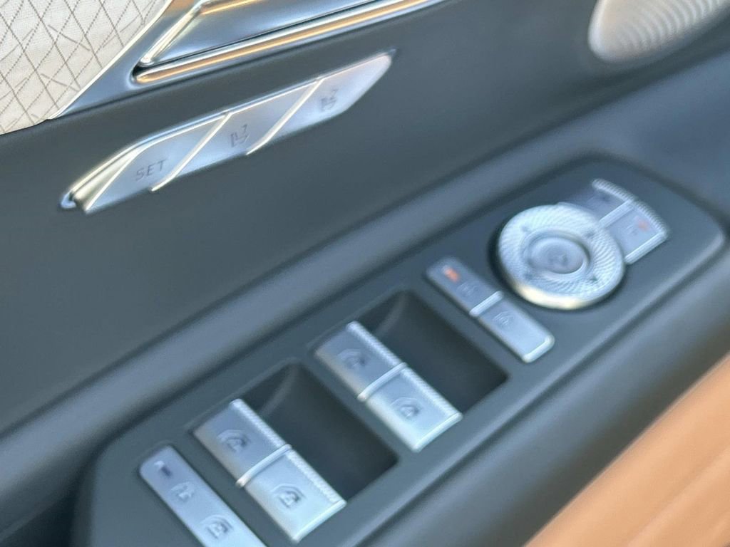 New 2026 Genesis GV80 2.5T Prestige AWD/4WD image 17