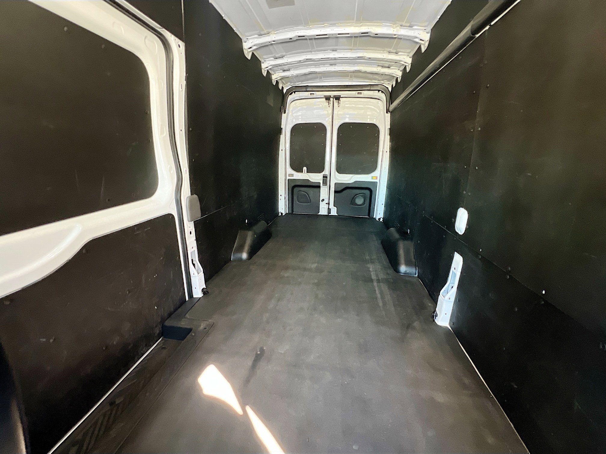 Used 2023 Ford Transit 250 148 High Roof Extended w/ Load Area Protection Package image 29