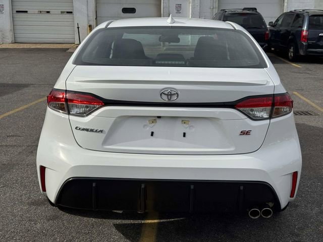 Used 2025 Toyota Corolla SE FWD image 12