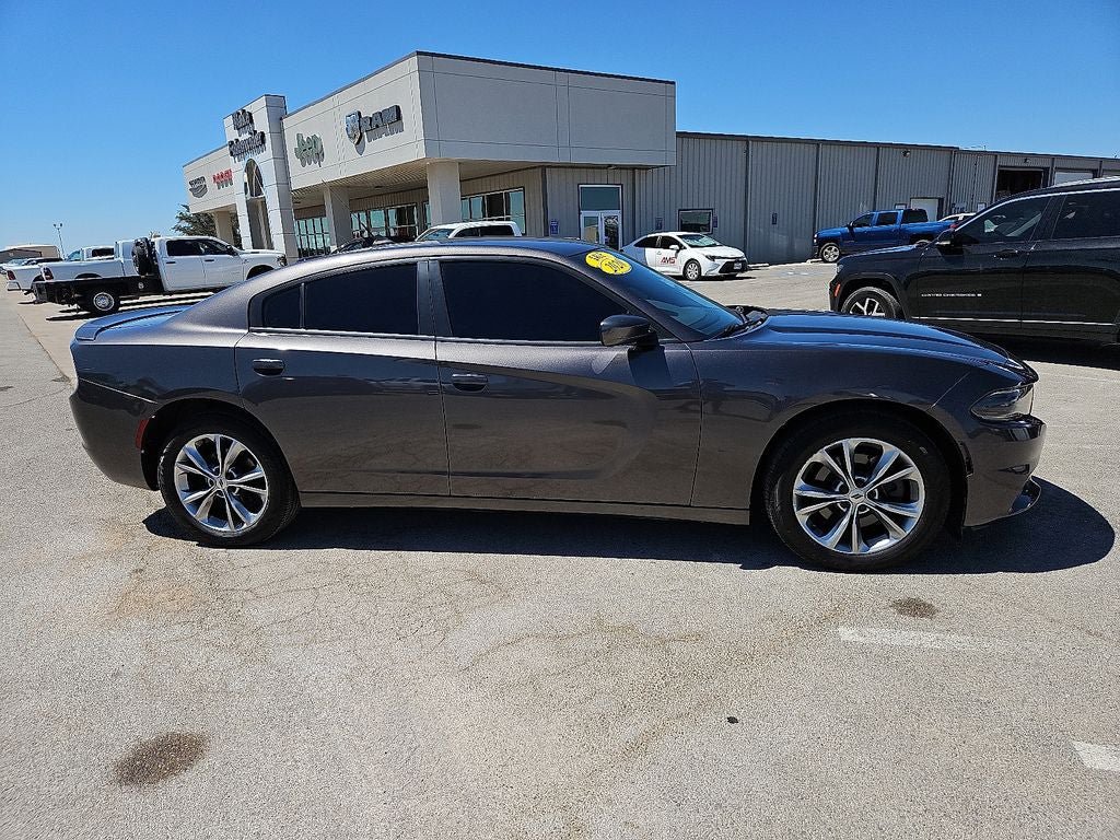 Certified 2020 Dodge Charger SXT AWD/4WD image 9