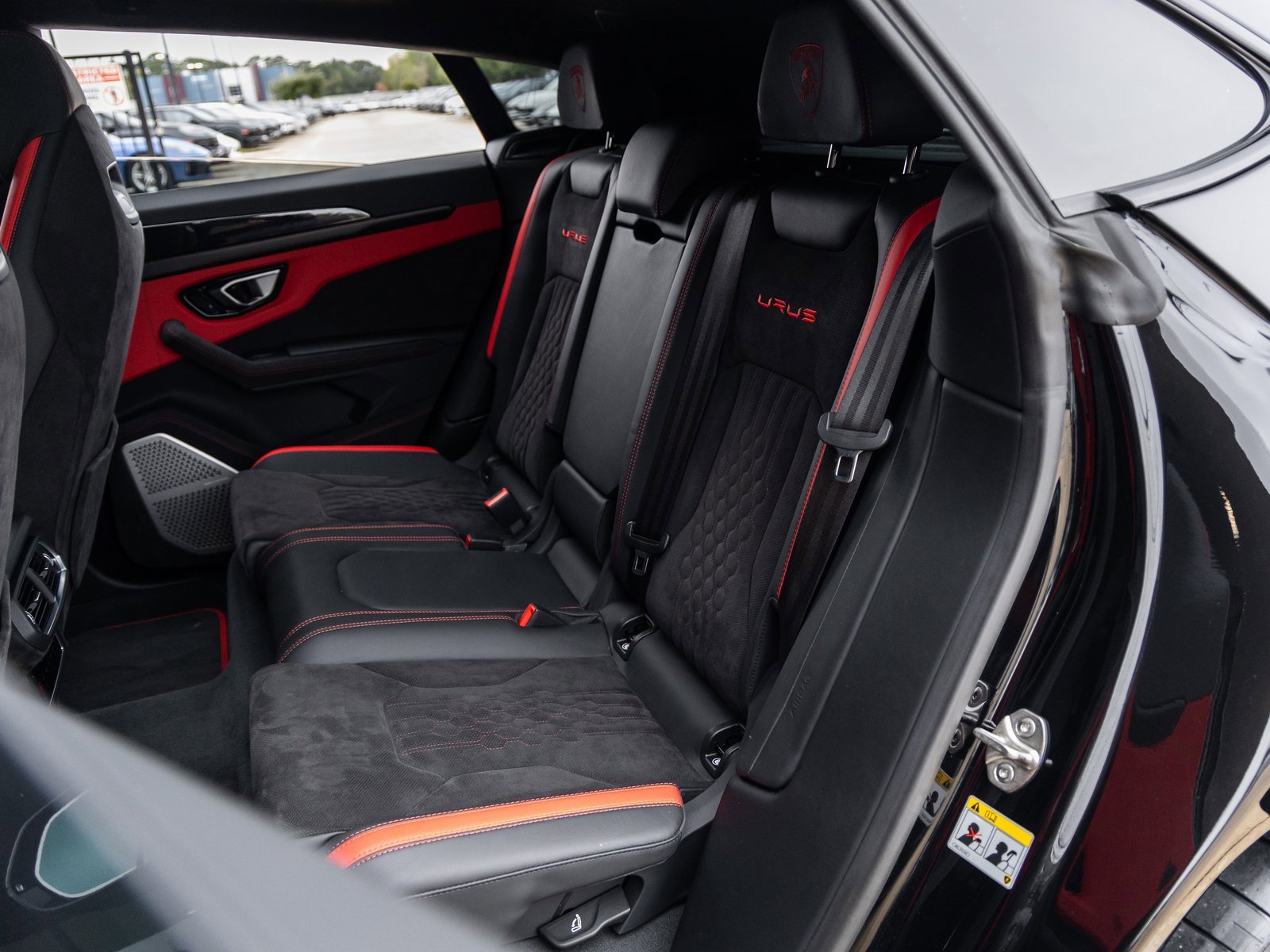 Used 2024 Lamborghini Urus S image 36