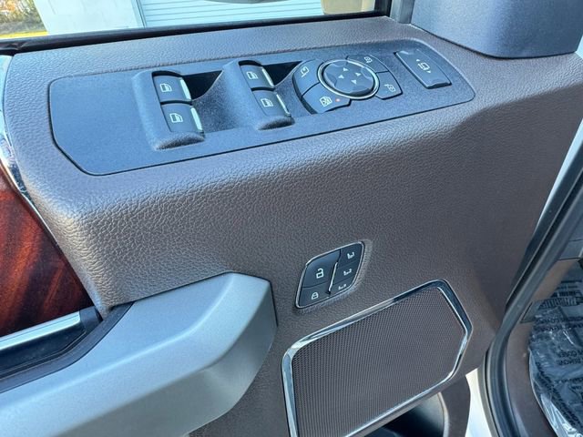 Used 2022 Ford F250 King Ranch w/ King Ranch Ultimate Package image 5