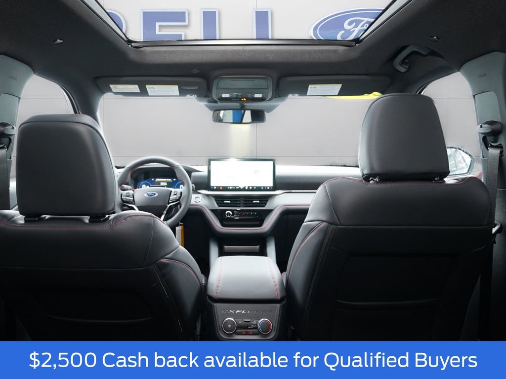 New 2026 Ford Explorer ST-Line w/ ST-Line Street Pack image 14