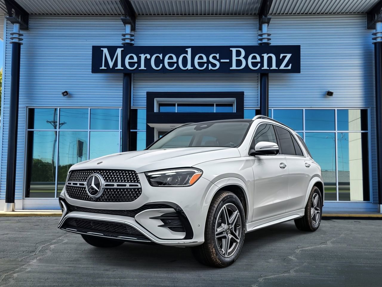 New 2026 Mercedes-Benz GLE 450 4MATIC image 3