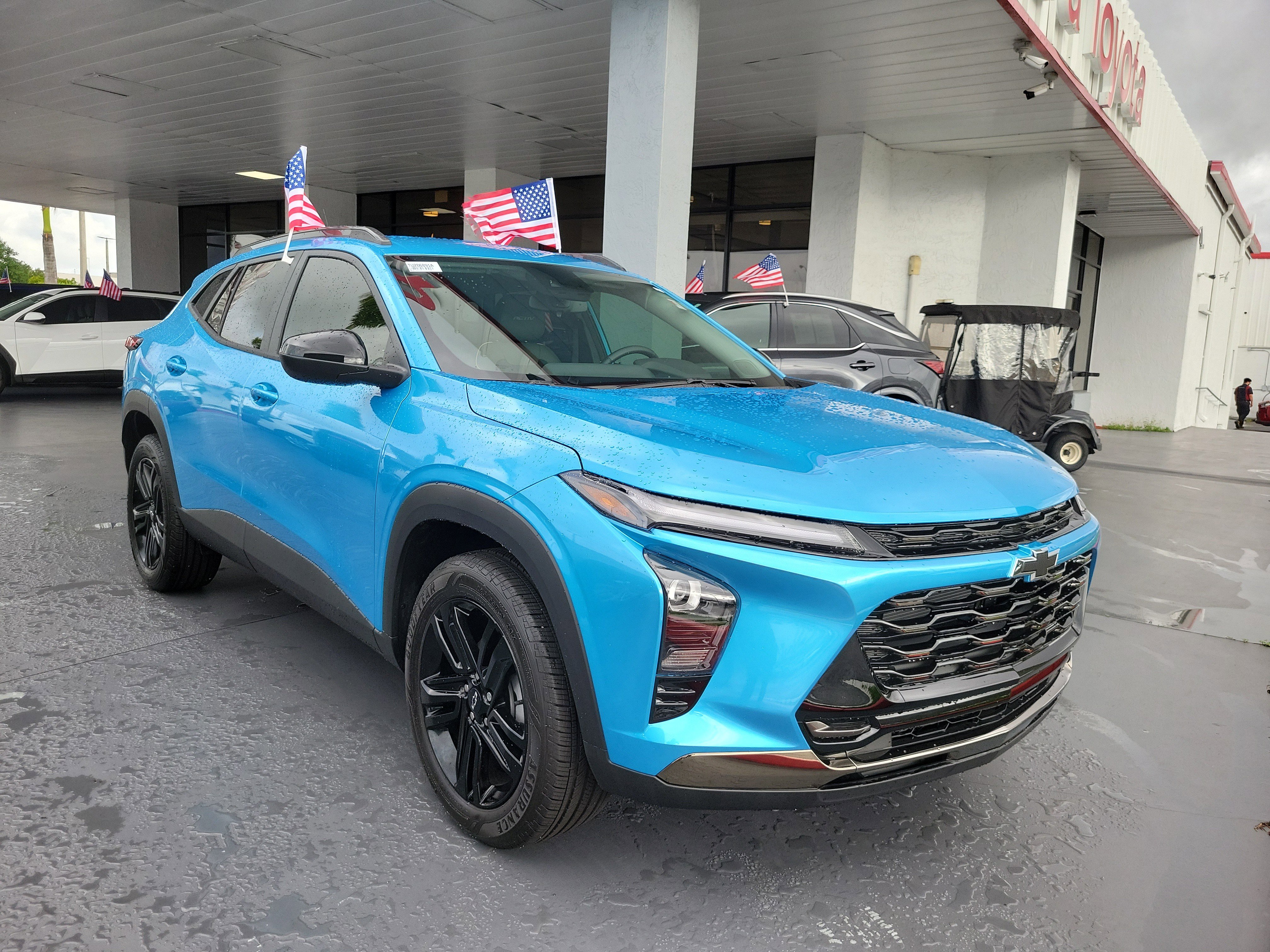 Used 2026 Chevrolet Trax ACTIV image 2