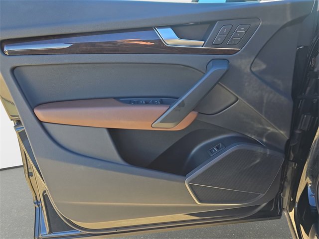 Used 2018 Audi Q5 2.0T Premium Plus w/ Premium Plus Package image 30