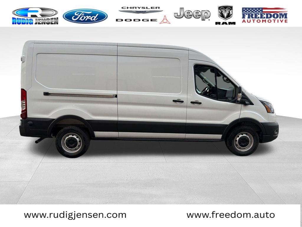 New 2026 Ford Transit 250 148 Medium Roof RWD image 6