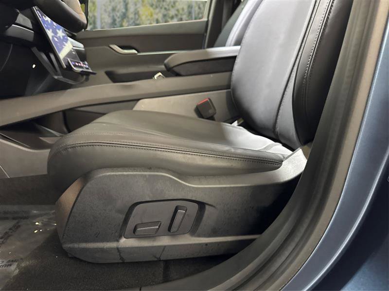 Used 2023 Fisker Ocean One AWD/4WD image 17
