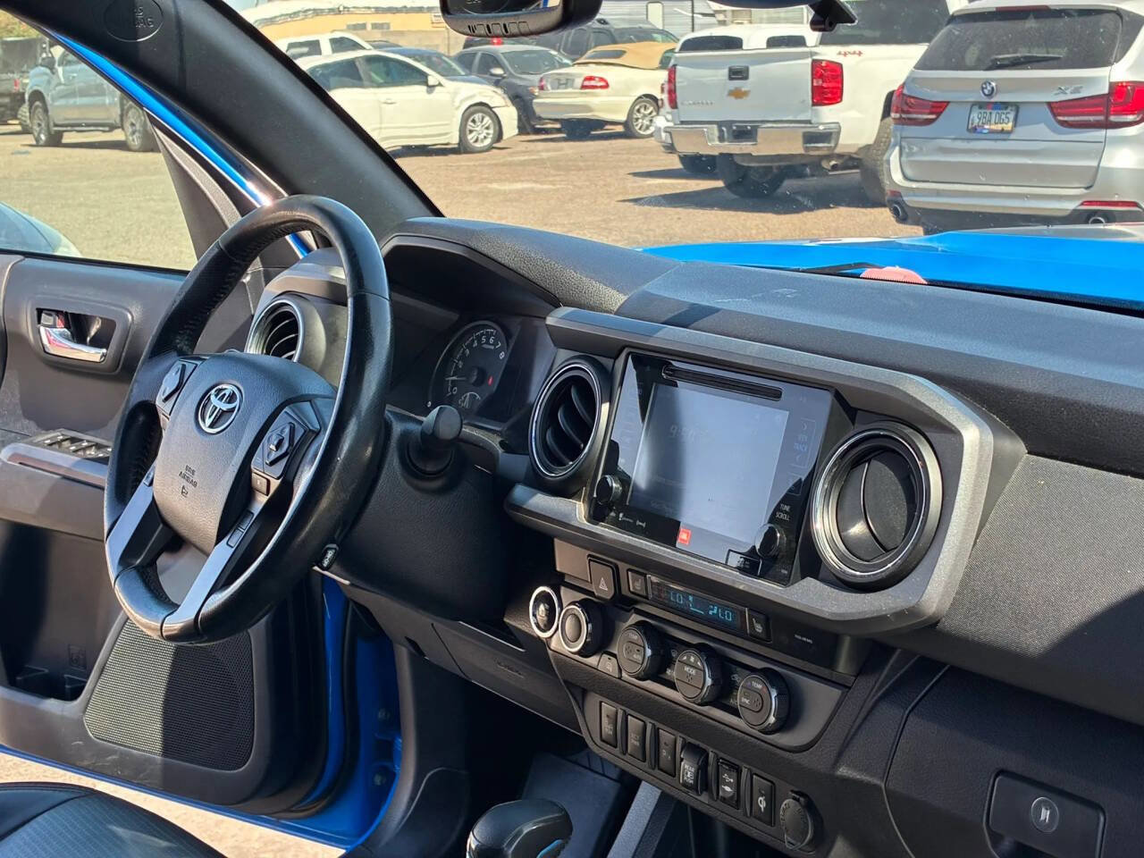 Used 2019 Toyota Tacoma TRD Pro AWD/4WD image 28