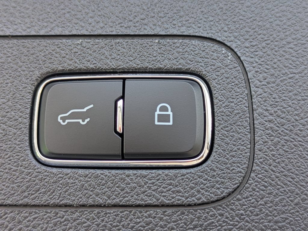 New 2026 Lincoln Aviator Reserve AWD/4WD image 15