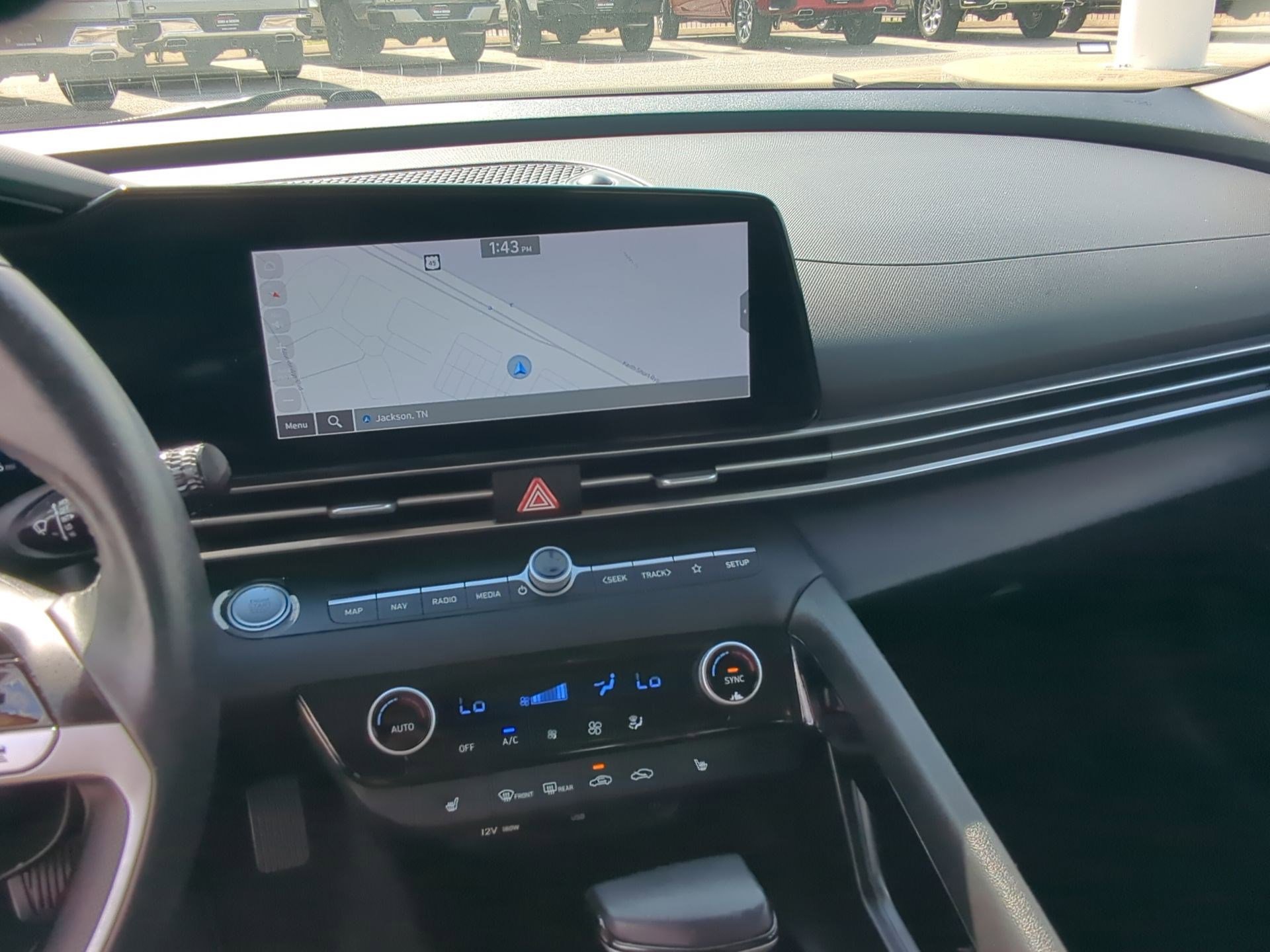 Used 2023 Hyundai Elantra SEL w/ Convenience Package image 21