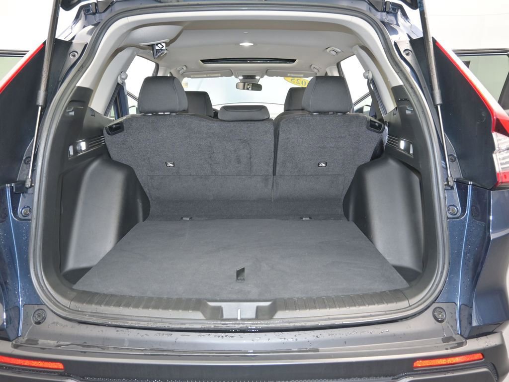 Used 2025 Honda CR-V EX image 11