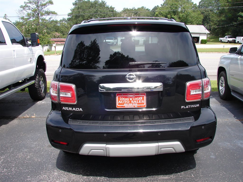Used 2017 Nissan Armada Platinum image 4