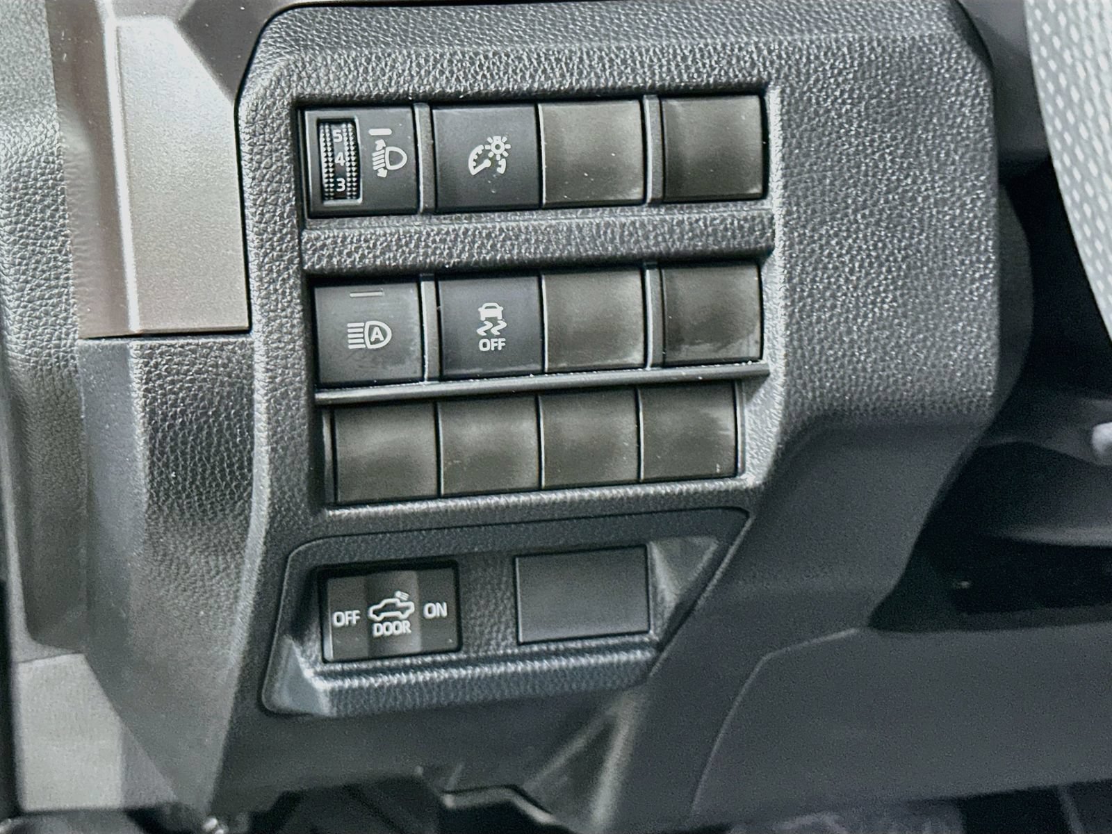 Used 2026 Toyota Tacoma TRD Off-Road AWD/4WD image 10