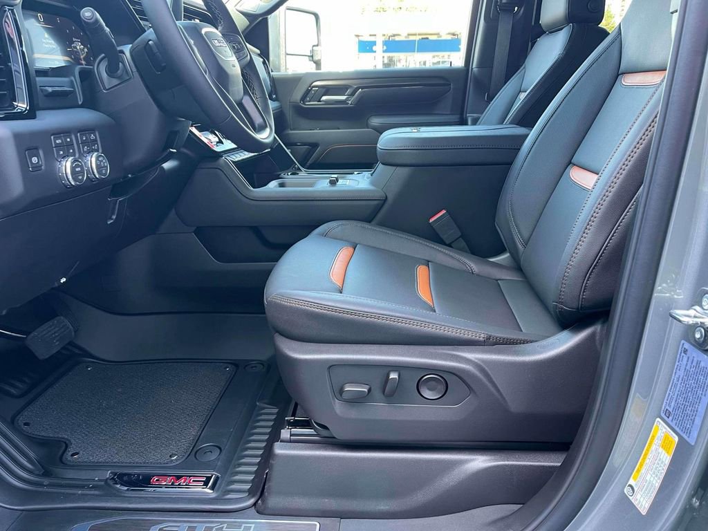 New 2026 GMC Sierra 2500 AT4 w/ Technology Package image 22