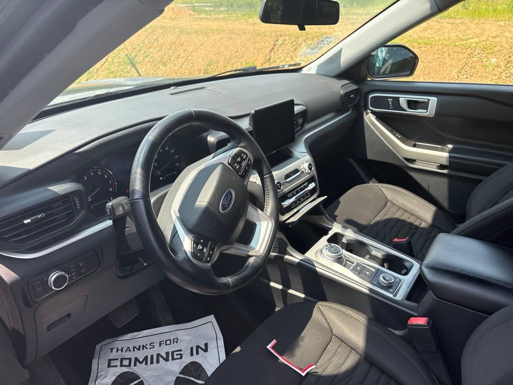 Used 2021 Ford Explorer XLT AWD/4WD image 10