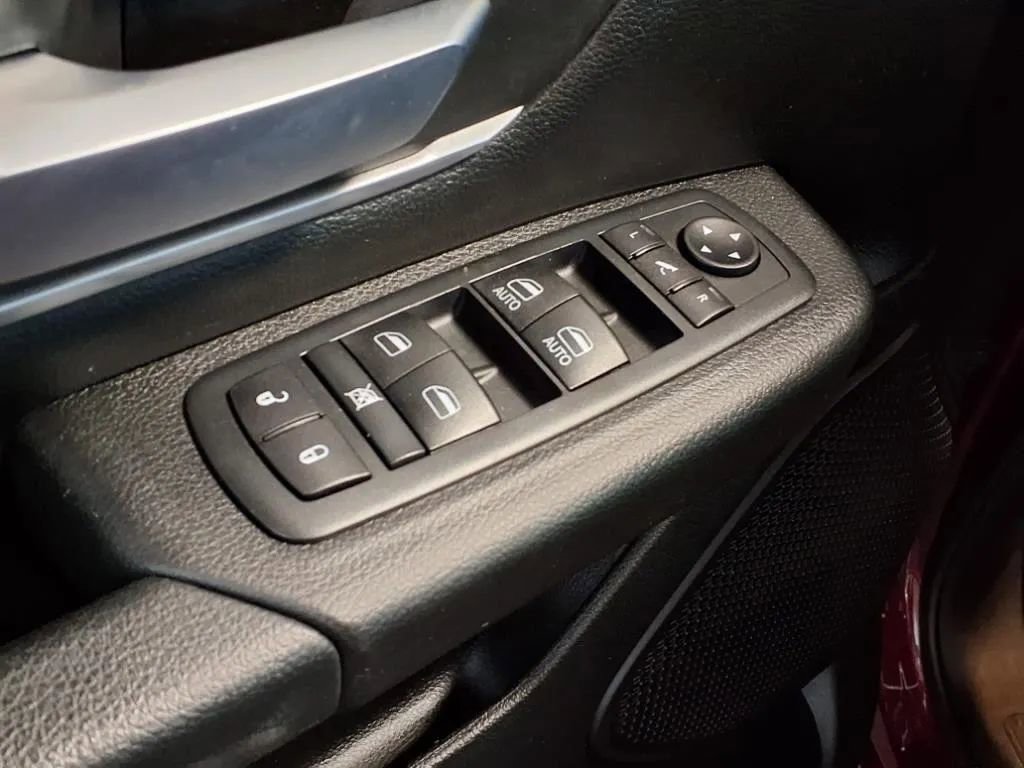 Used 2020 RAM 1500 Big Horn AWD/4WD image 17