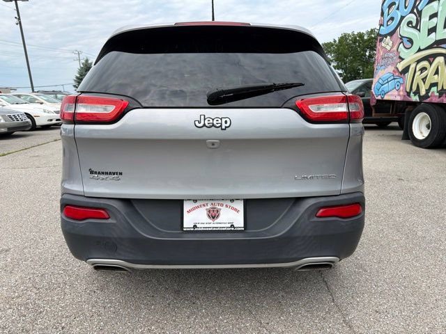 Used 2016 Jeep Cherokee Limited AWD/4WD image 5