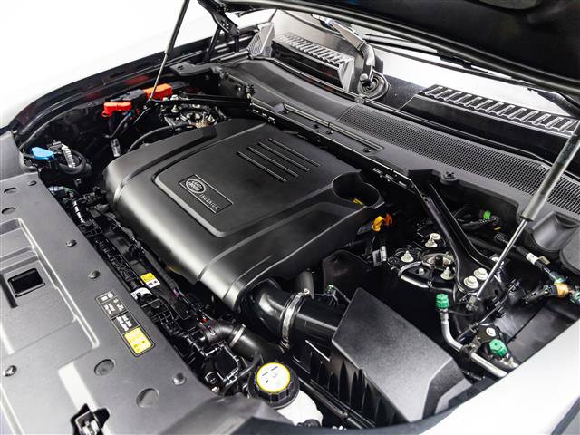 Used 2023 Land Rover Defender 90 S AWD/4WD image 12