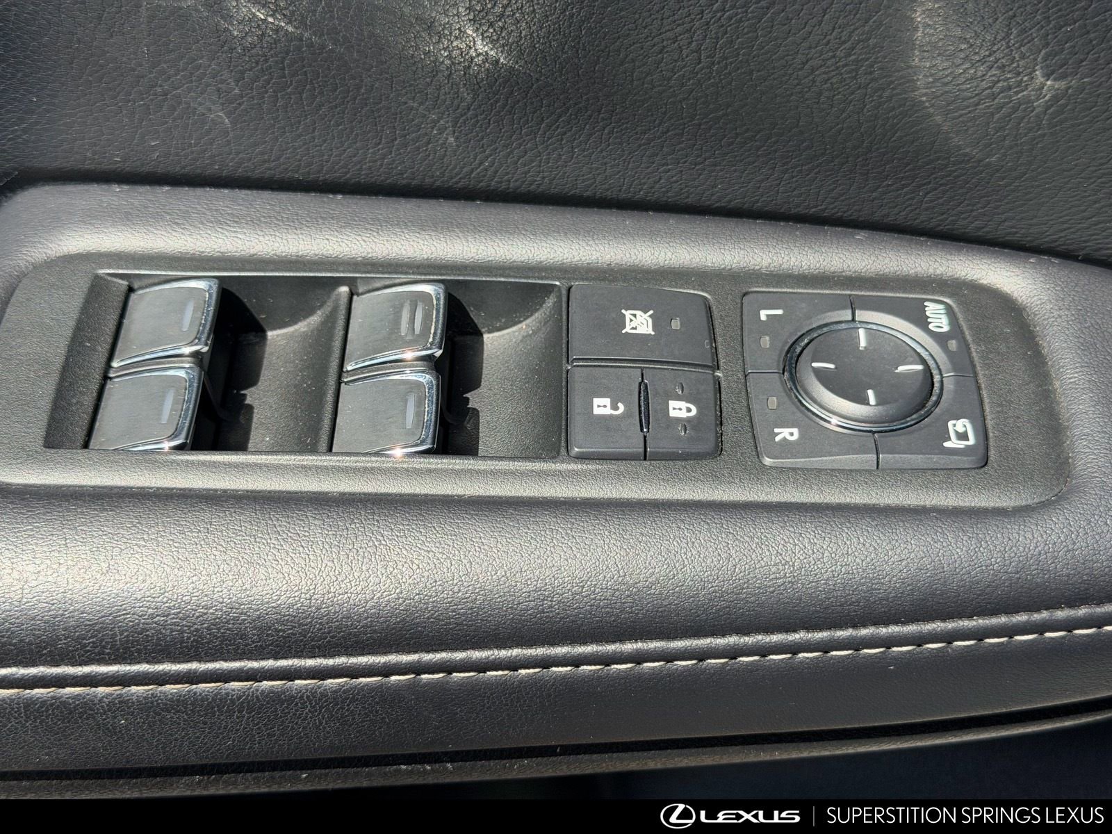 Used 2018 Lexus RX 350 FWD w/ Premium Package image 17