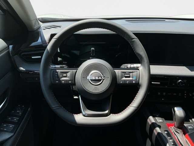 New 2026 Nissan Kicks SR w/ SR Premium Package AWD/4WD image 14