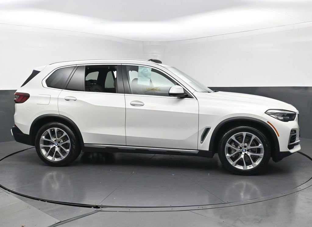 Used 2021 BMW X5 xDrive40i image 5