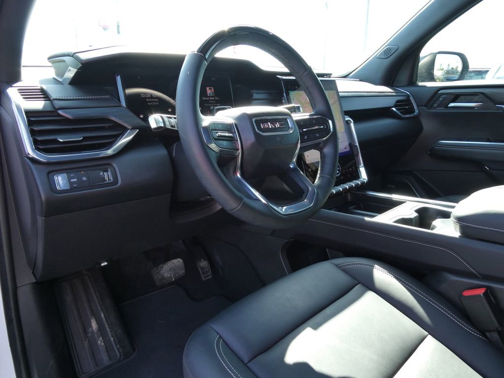 Certified 2025 GMC Acadia Elevation w/ Super Cruise Package FWD image 24