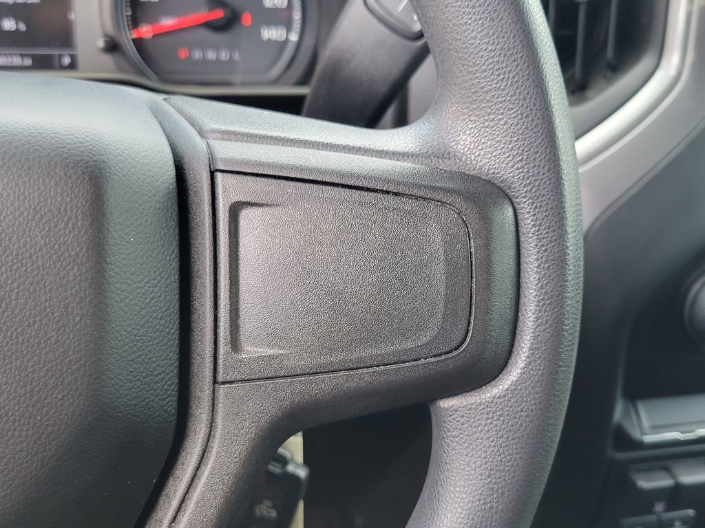 Used 2020 Chevrolet Silverado 1500 Custom Trail Boss w/ Custom Convenience Package image 6