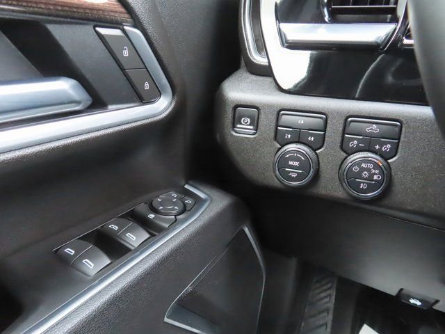 Used 2025 Chevrolet Silverado 2500 LT w/ Convenience Package AWD/4WD image 34