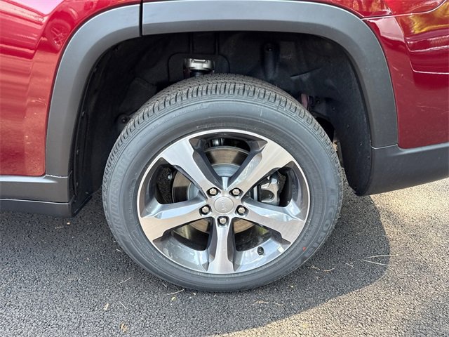 New 2025 Jeep Grand Cherokee L Limited w/ Trailer Tow Package image 6