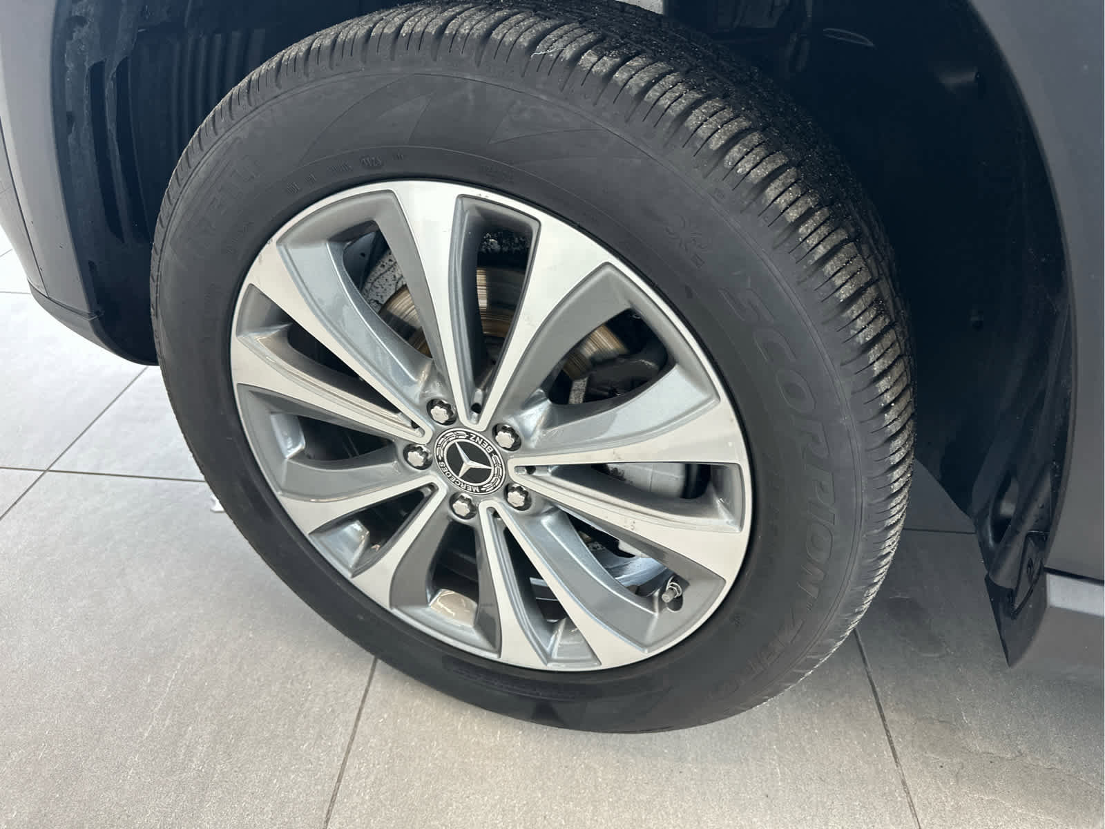 Used 2020 Mercedes-Benz GLE 350 4MATIC image 17