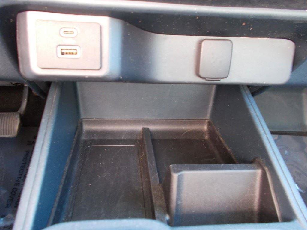 Used 2022 Ford Maverick XL w/ Equipment Group 100A Standard image 22