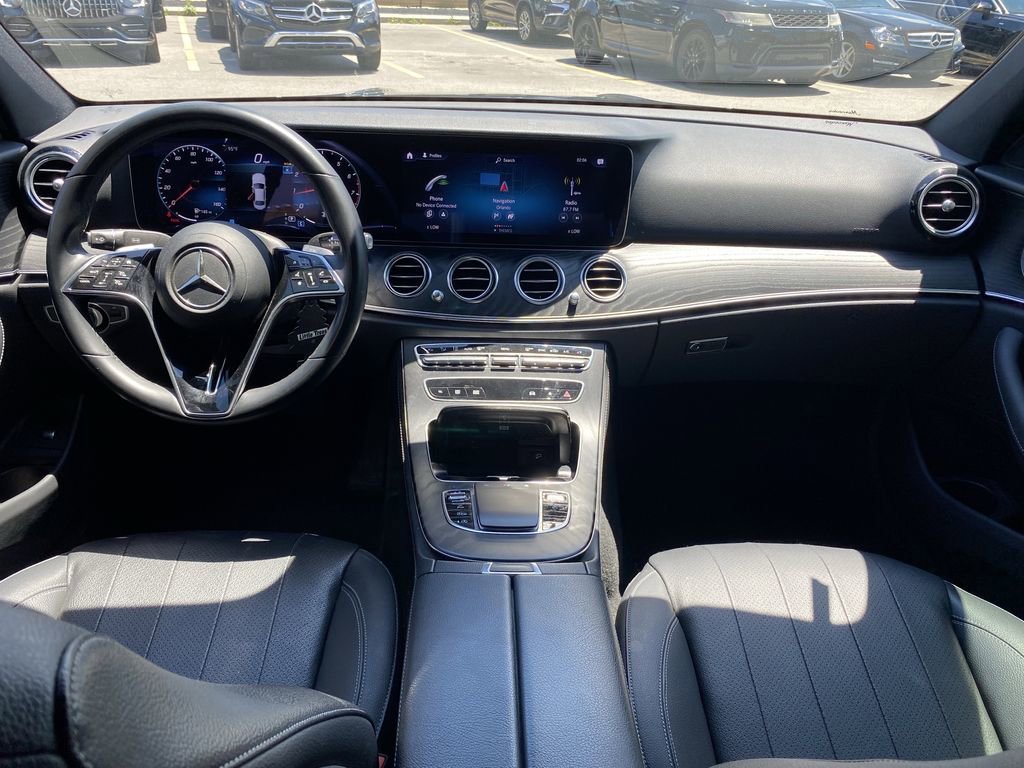 Certified 2023 Mercedes-Benz E 350 4MATIC Sedan w/ Premium Package image 2