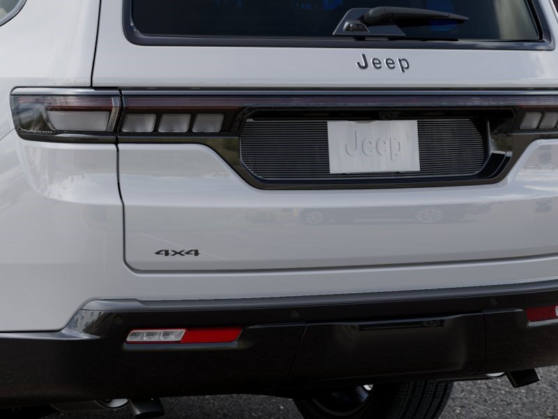 New 2026 Jeep Grand Wagoneer L Summit w/ Premium Group III AWD/4WD image 13