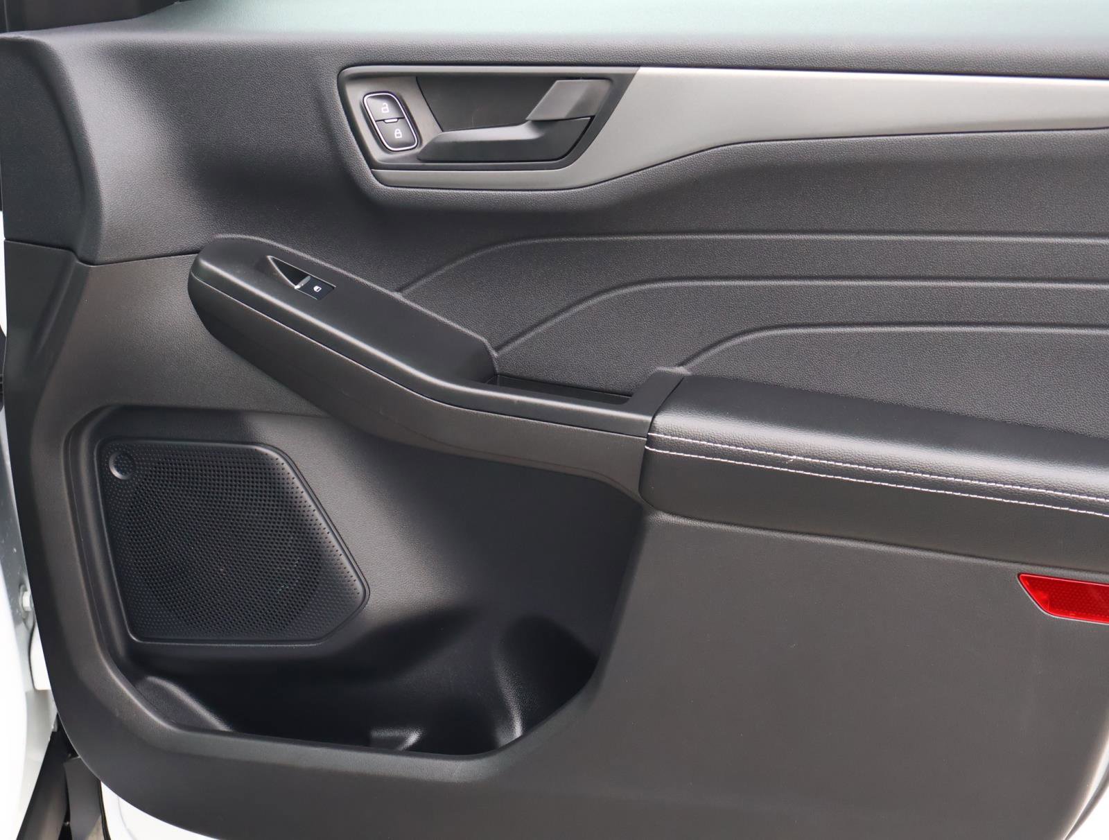 Used 2023 Ford Escape Active image 16