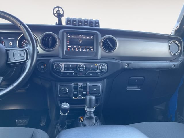 Used 2021 Jeep Gladiator Sport AWD/4WD image 11