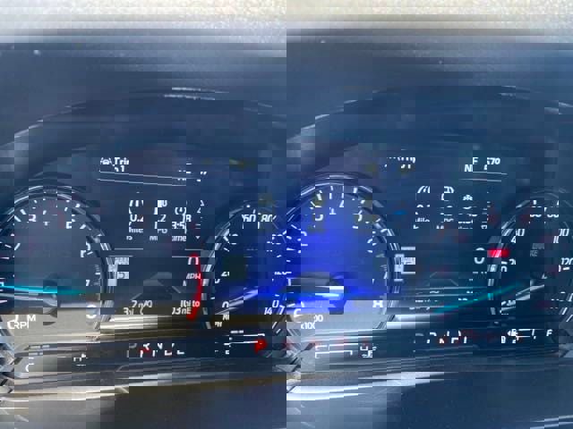 New 2024 Ford Explorer XLT w/ Equipment Group 202A image 18