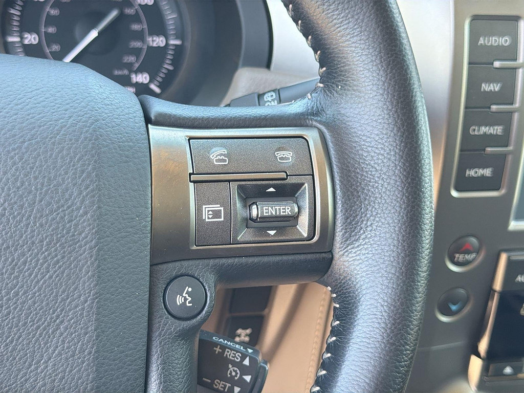 Used 2017 Lexus GX 460 AWD/4WD image 10
