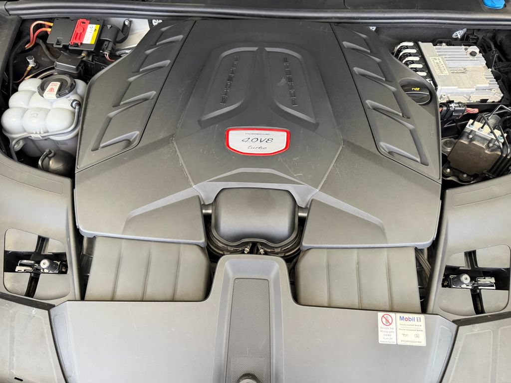 Certified 2019 Porsche Cayenne Turbo AWD/4WD image 26