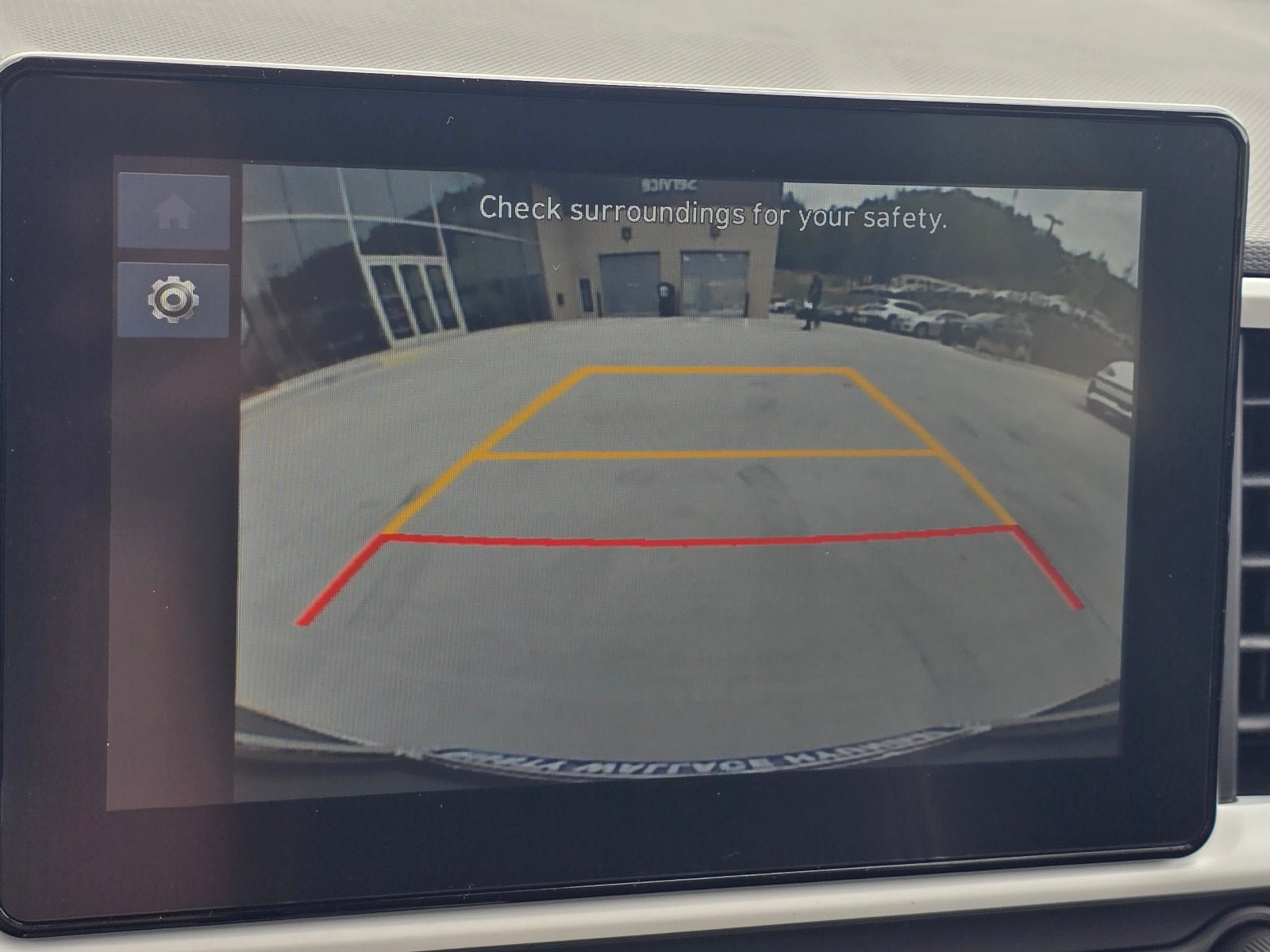 New 2026 Hyundai Venue SEL FWD image 18