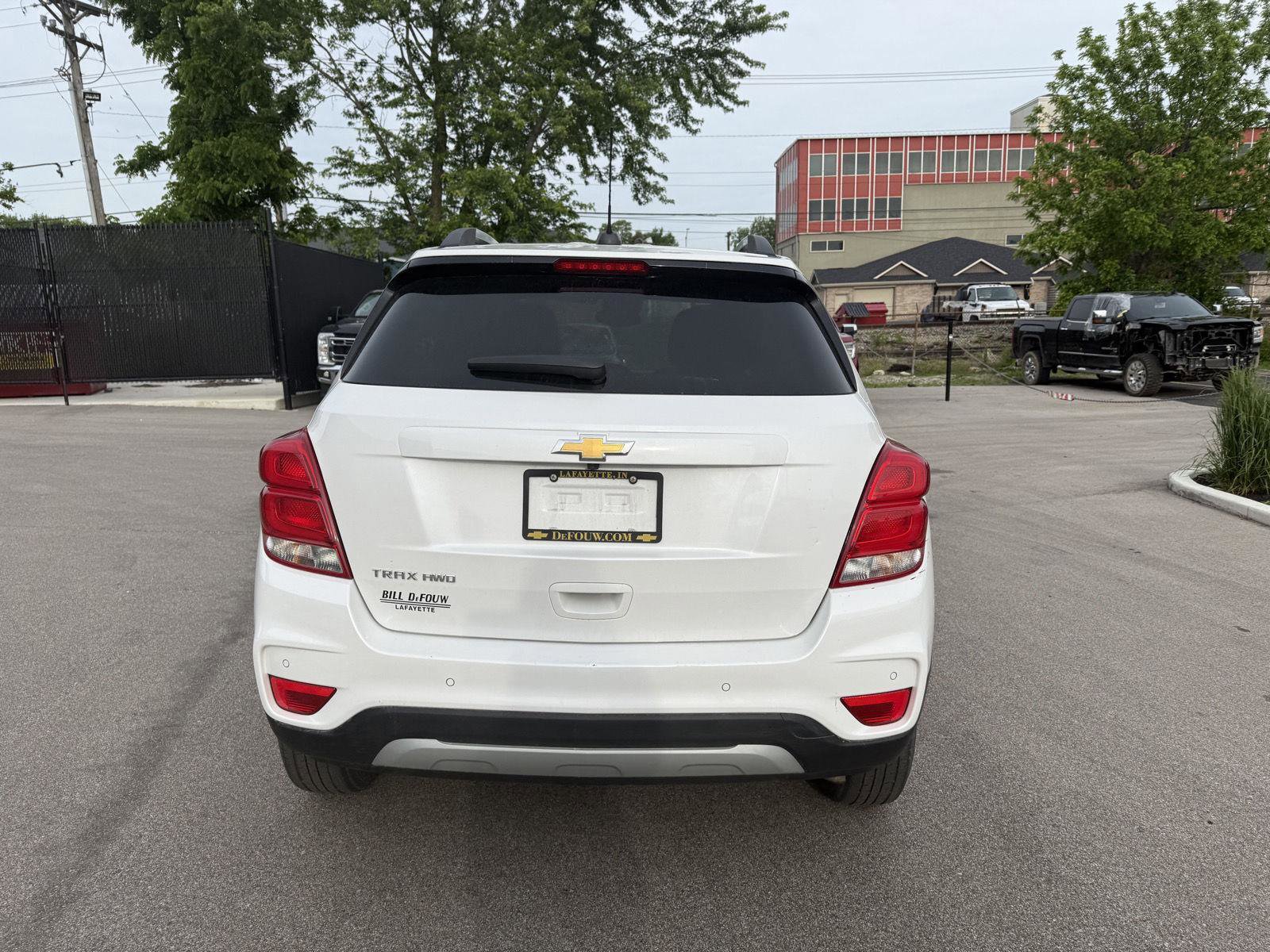 Used 2022 Chevrolet Trax LT w/ Driver Confidence Package AWD/4WD image 4