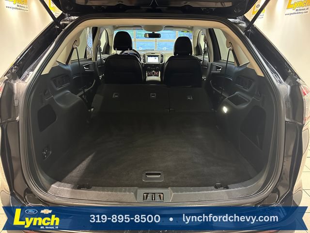 Used 2017 Ford Edge SEL w/ Equipment Group 201A AWD/4WD image 18