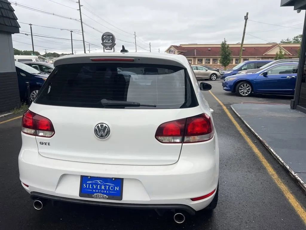 Used 2014 Volkswagen GTI Wolfsburg Edition image 12