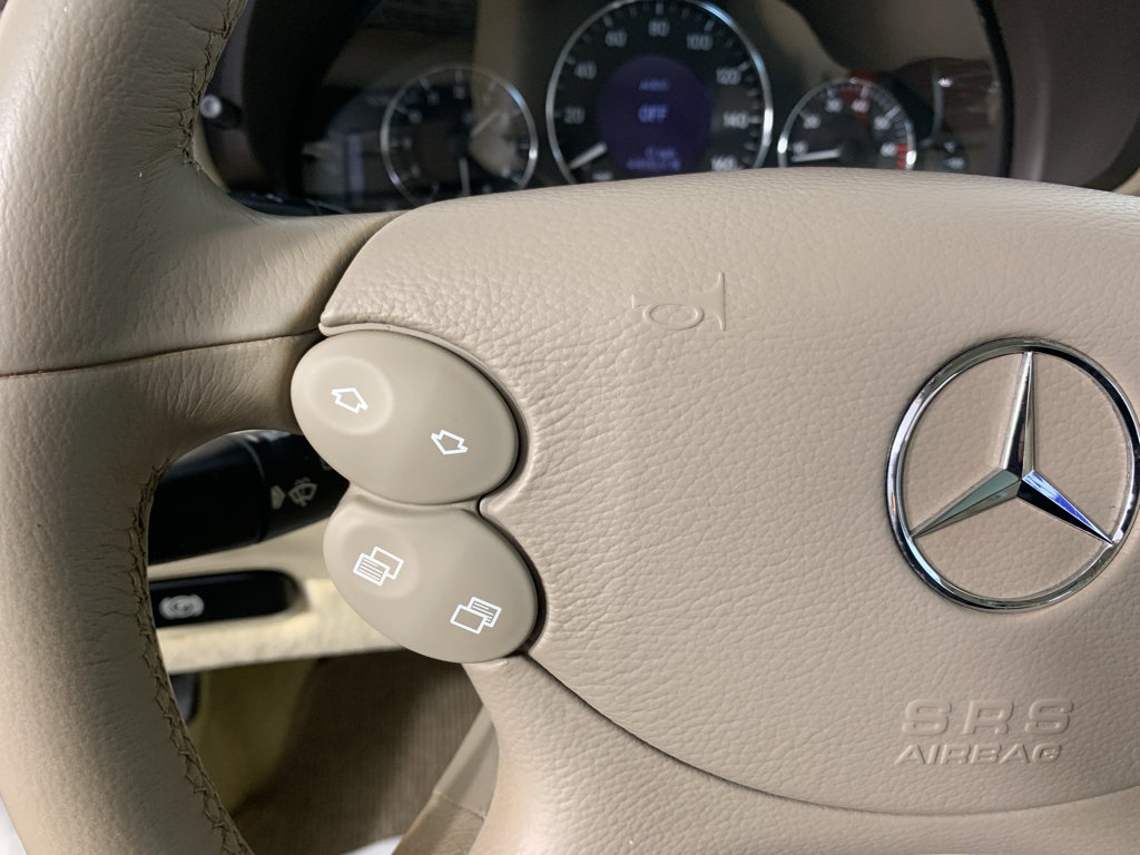 Used 2004 Mercedes-Benz CLK 500 Coupe image 19