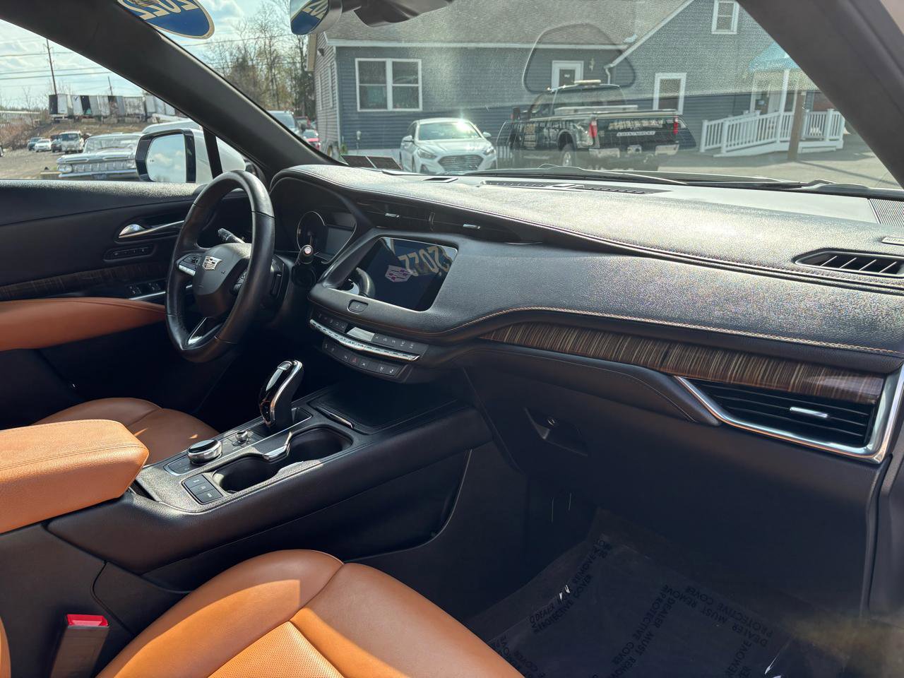 Used 2022 Cadillac XT4 Sport image 17