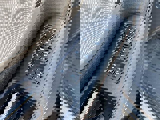 Used 2025 Ford Expedition Active AWD/4WD image 18