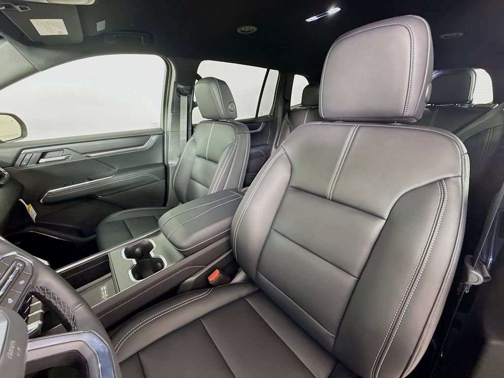 New 2026 GMC Acadia Elevation w/ Black Edition AWD/4WD image 25