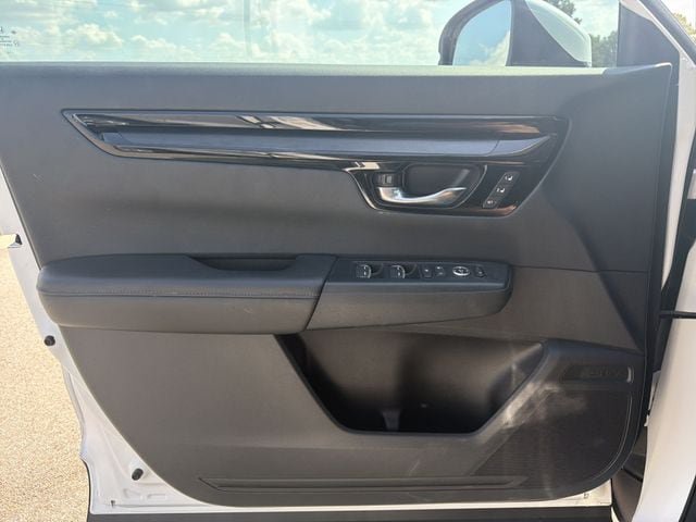 Used 2025 Honda CR-V EX-L image 39