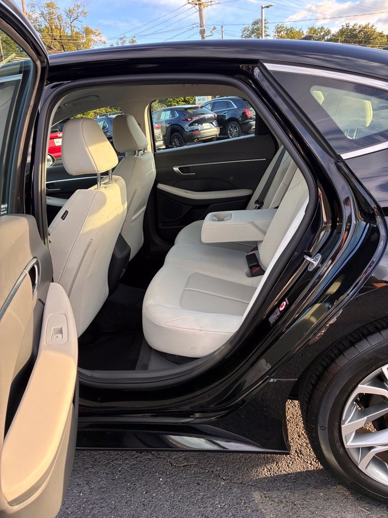 Certified 2023 Hyundai Sonata SEL FWD image 23